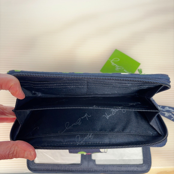 Vera Bradley Turnlock Wallet Lucky Dots Navy Green Quilted Zip Wallet NWT - Picture 4 of 10